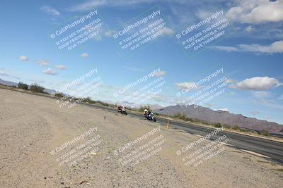 media/Nov-16-2025-Race Pace (Sun) [[8c5fa54630]]/Non Verified Riders (1st 20 Minutes)/3-Turn 3 Inside (11am)/